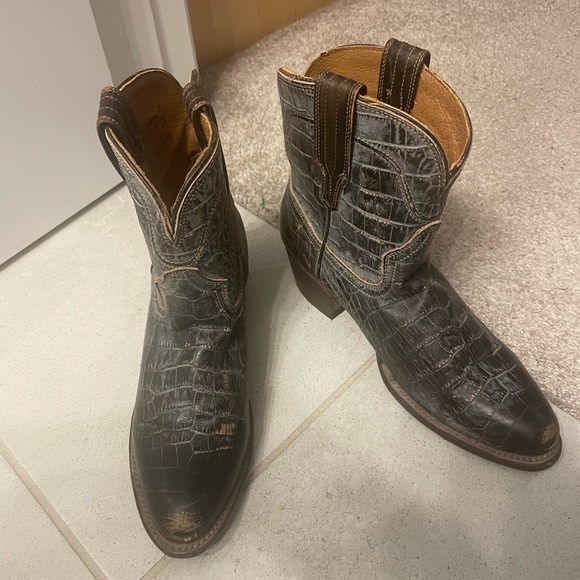 Freebird by Steven Shoes - Freebird by Steven Distressed Graphite Zamora Western Boots